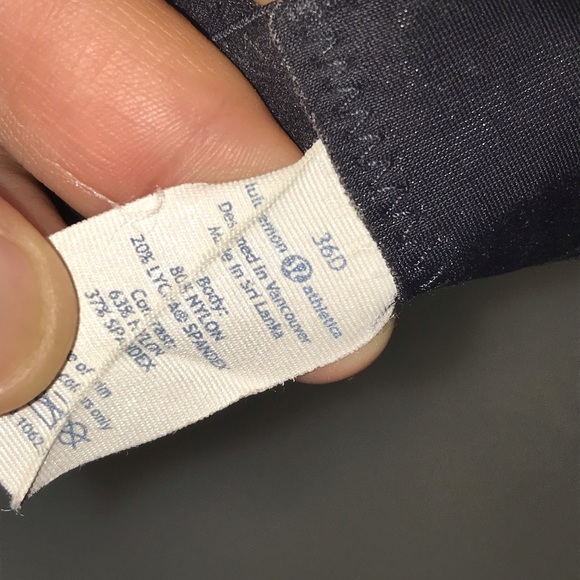 Lululemon bra size D36 - Picture 2 of 5